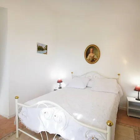 Two-bedroom Holiday In Maxime Sainte-Maxime