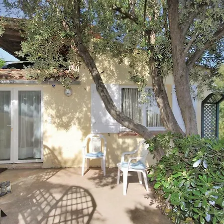 Two-bedroom Holiday In Maxime Holiday home Sainte-Maxime