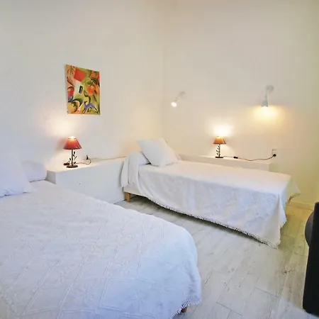 Holiday home Two-bedroom Holiday In Maxime